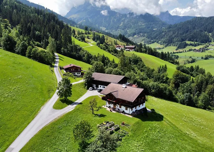 Bio Bauernhof Perneissl Apartment